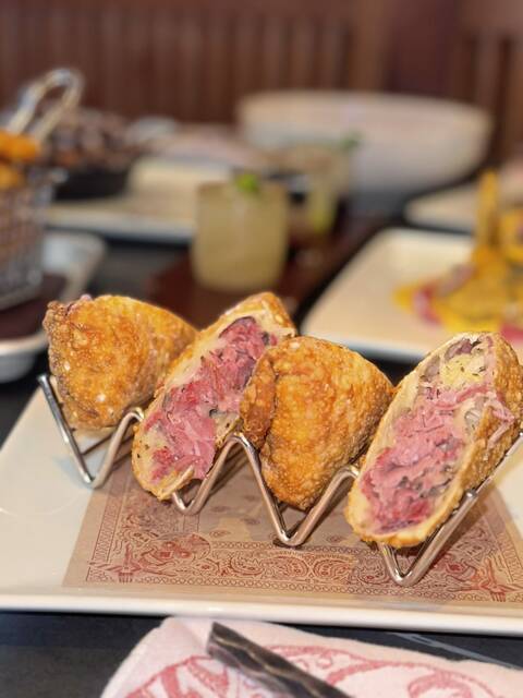 8779100_web1_gtr-RestaurantWeek05-082925