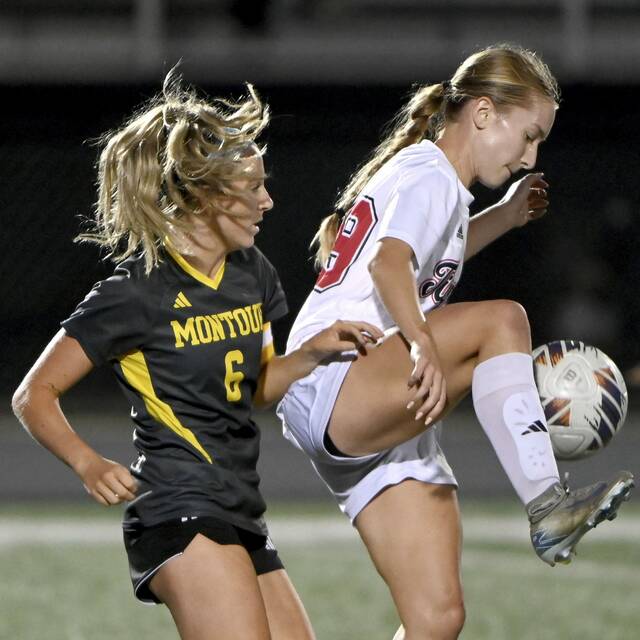 8810757_web1_ptr-moonmontourgsoc09-091825