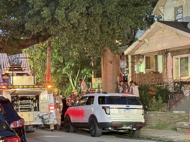 8815352_web1_vnd-KennethAveFire-082825