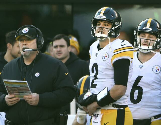 8825066_web1_GTR-SteelersNB01-123119