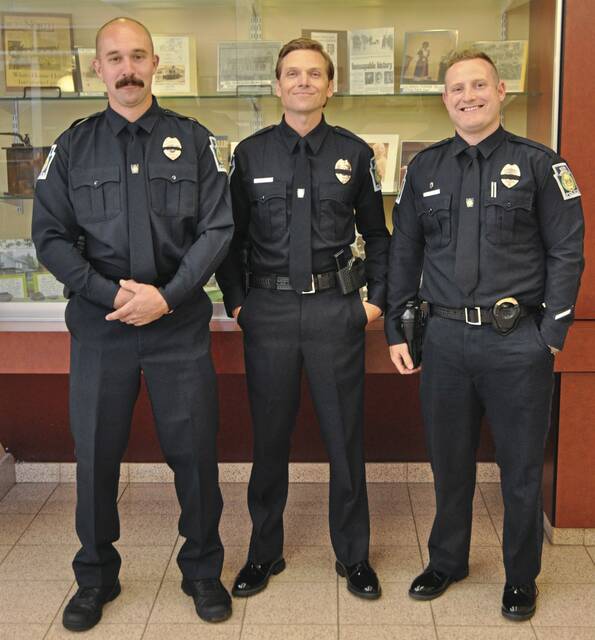 8830464_web1_nhj-rosspolicehonored-091825