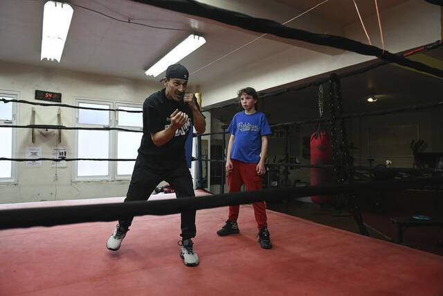 Amateur boxers get ready to rumble at Fox Chapel fight card