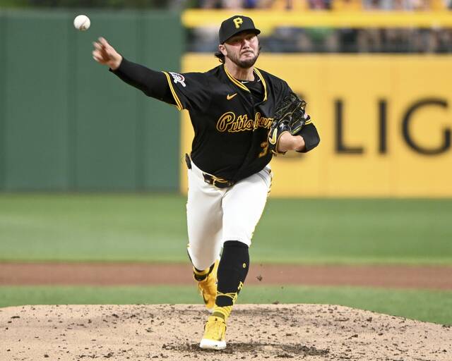 8835080_web1_ptr-BucsDodgers06-090525