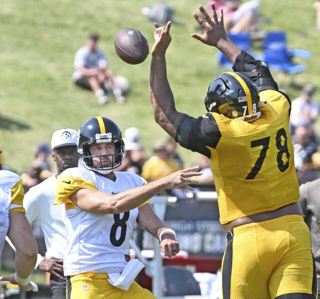 8836328_web1_ptr-Steelers14-080425