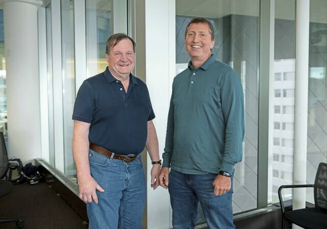 8837370_web1_ptr-CMUComputer-3