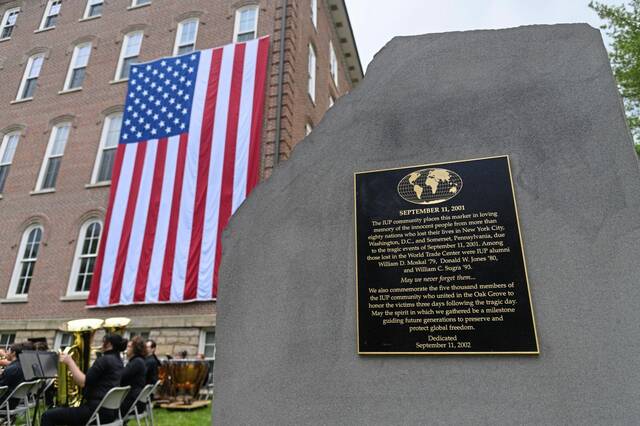 8837690_web1_gtr-IUP911Memorial-090625