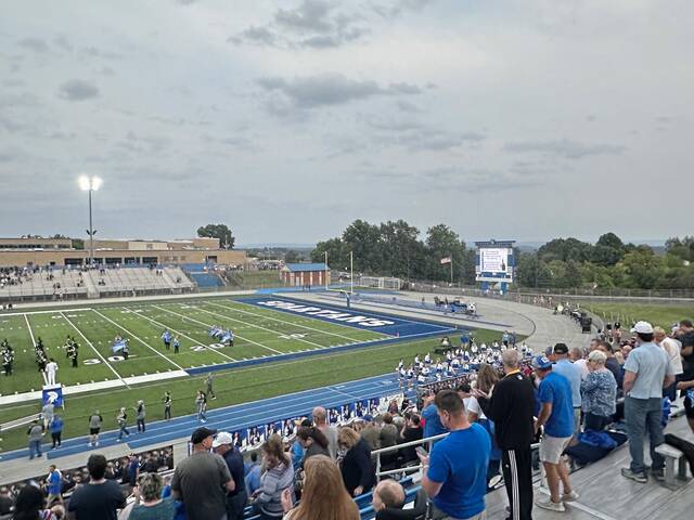 Hempfield ends nonconference schedule unbeaten with rout of Kiski Area
