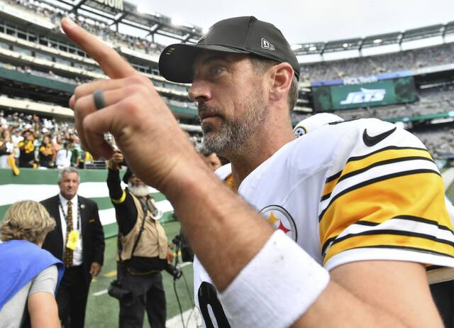 8842114_web1_ptr-Steelers04-090825