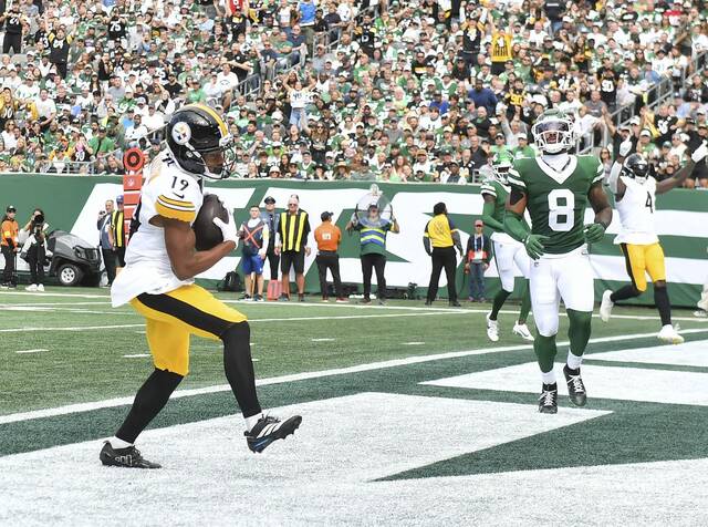 8842114_web1_ptr-Steelers07-090825