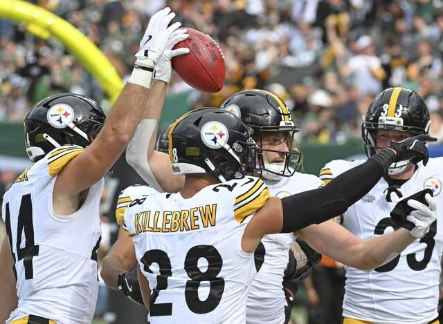8842114_web1_ptr-Steelers21-090825
