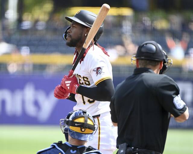 8842123_web1_ptr-BucsBrewers06-090825