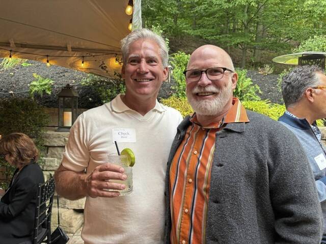 8843909_web1_sew-TasteofSewickley-4