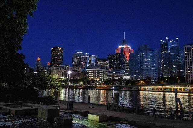 8846660_web1_ptr-pittsburghorange1