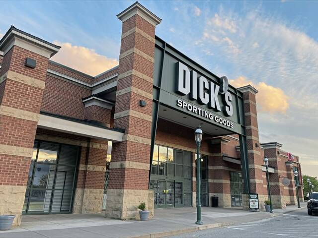 8846783_web1_PTR-Dick-s-Sporting-Goods-store-The-Waterfront-2025