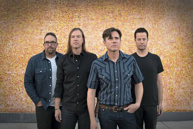 8846899_web1_ptr-JimmyEatWorld-090925