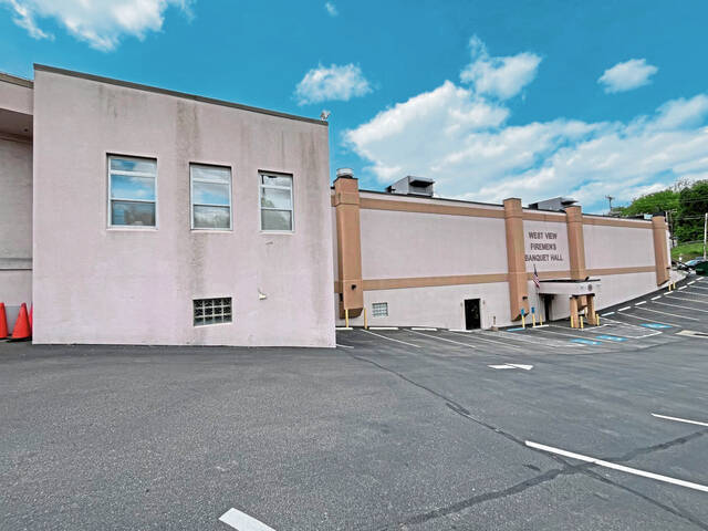 8848425_web1_nhj-schollsbicyclecenter7-061925