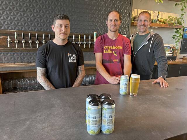 8848517_web1_HER-BlawnoxBrew3-091825