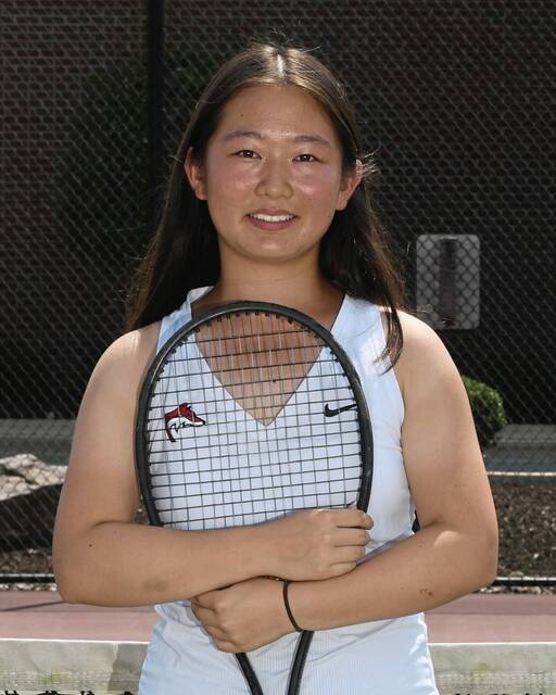 Freshman ace fits right in on Fox Chapel tennis team