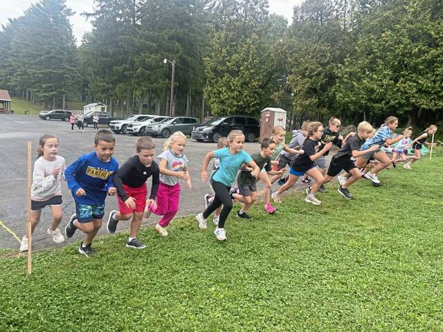 8854958_web1_pts-YouthRunning02-091825