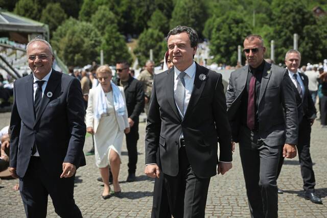 U.S. suspends talks with Kosovo and blames the caretaker government for rising tensions