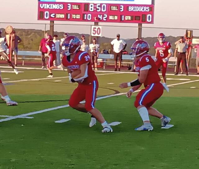 Mt. Pleasant shakes off turnovers, rallies for 1-point win over Ambridge