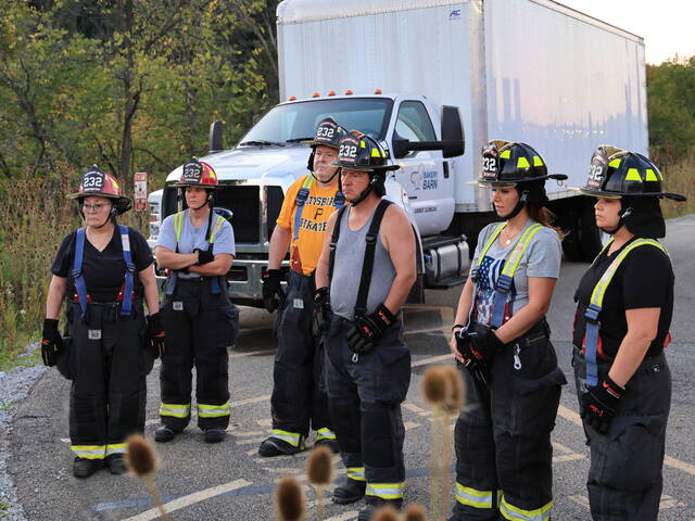 8861196_web1_7-Group