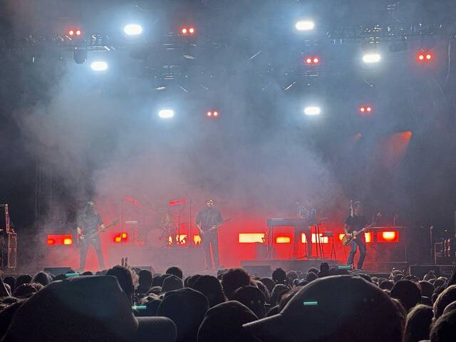8862725_web1_ptr-JimmyEatWorld-091425