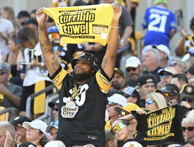 8864382_web1_ptr-Steelers16-091525