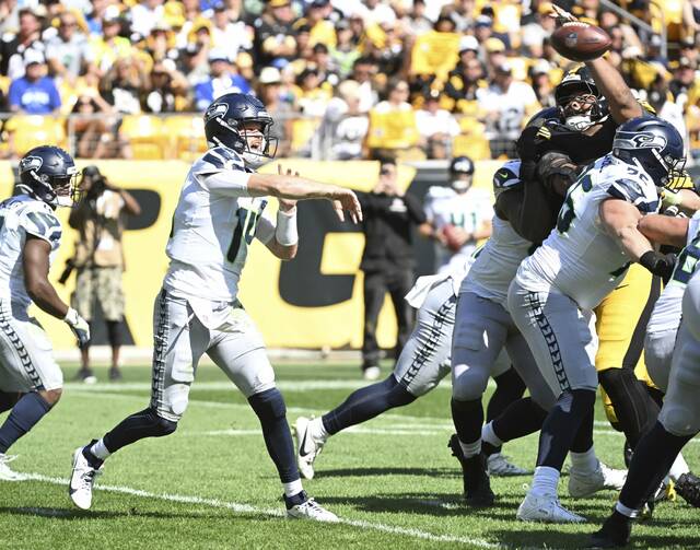 8864382_web1_ptr-Steelers19-091525