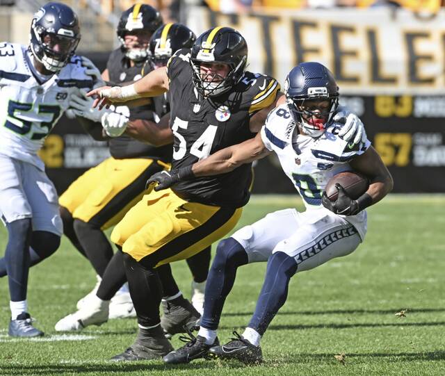 8864382_web1_ptr-Steelers28-091525