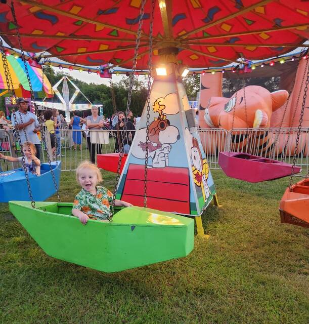 8866686_web1_php-festivalride-092525