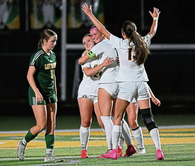 Norwin downs Penn-Trafford to take sole possession of top spot in section