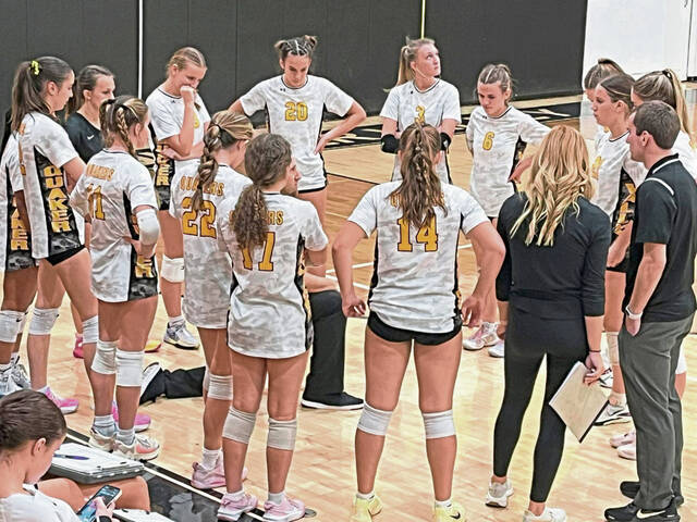 Senior captains lead way for otherwise young Quaker Valley volleyball roster