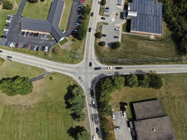 8869714_web1_GTR-intersection