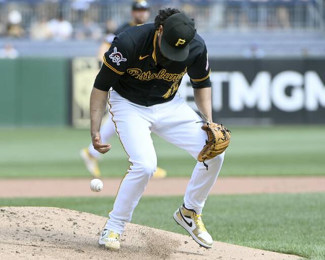 8873609_web1_ptr-BucsCubs09-091825