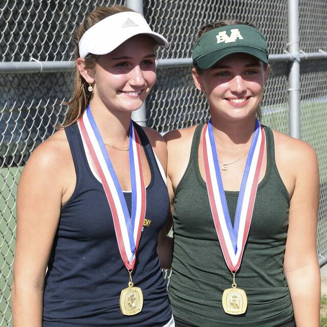 Defending champs reach finals of WPIAL girls tennis tournament