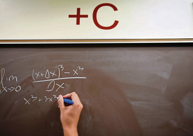 8878788_web1_gtr-studenttestscores004-091525