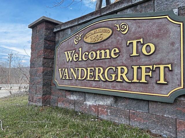 8881433_web1_web-Vandergrift-Sign-030223