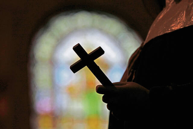 8882887_web1_catholic