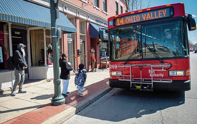8900340_web1_SEW-PRTBus8-040325