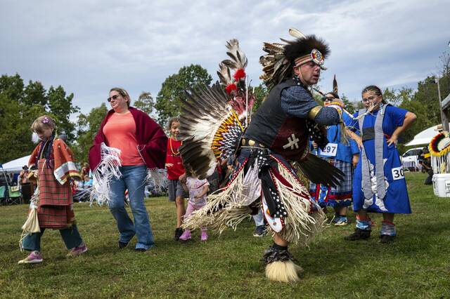 8903471_web1_vnd-powwow5-092825