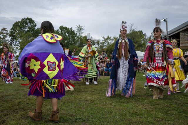 8903471_web1_vnd-powwow9-092825
