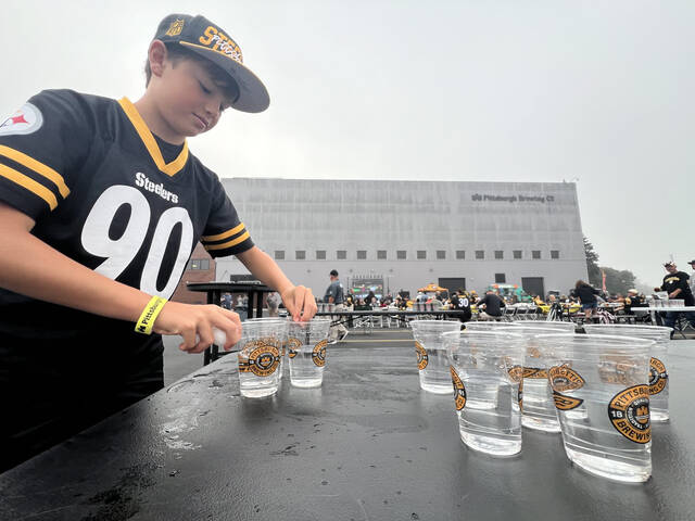 8904686_web1_vnd-watchparties-092925-02