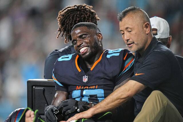 8909862_web1_2025-09-30T010553Z_975471715_MT1USATODAY27207949_RTRMADP_3_NFL-NEW-YORK-JETS-AT-MIAMI-DOLPHINS