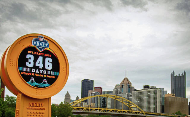 8495634_web1_ptr-nfldraftclock5