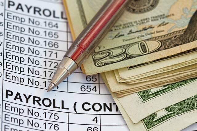 8913425_web1_web-Payroll2b