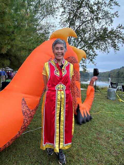 8913812_web1_naj-DBdragonladydress-100925