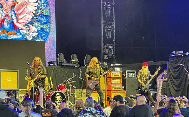 8914104_web1_ptr-CorrosionofConformity-100225