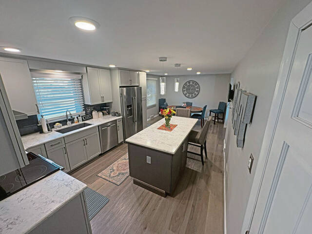 8914482_web1_gtr-RealEstateTrendsPV2-101725