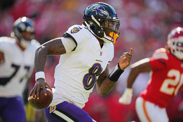 8916382_web1_2025-10-02T000706Z_1759363626_MTZPGEL9TBNFV9M_RTRFIPP_3_FOOTBALL-NFL-KC-BAL